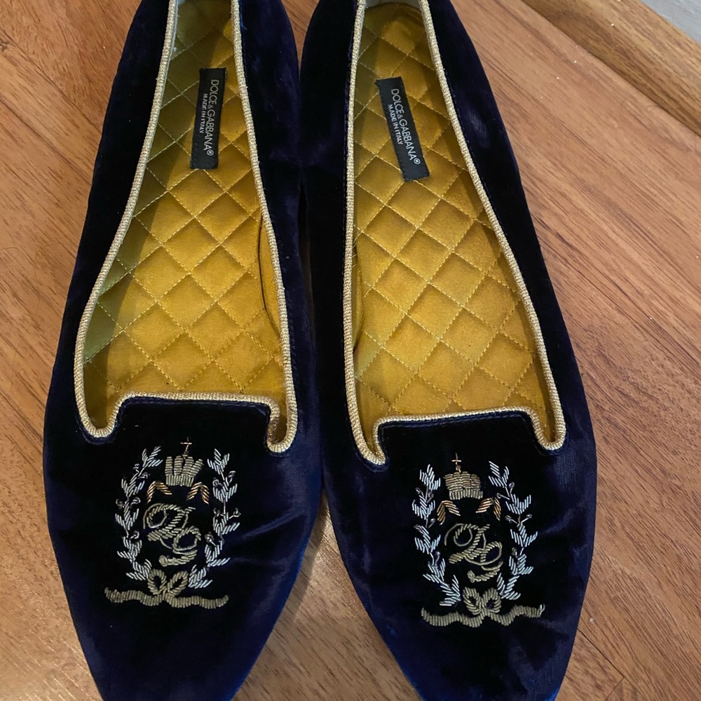 Dolce & Gabbana Navy Velvet Embroidered Quilted Flats